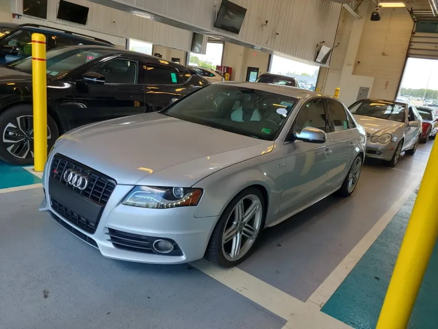 2010 Audi S4 Prestige Base photo 1