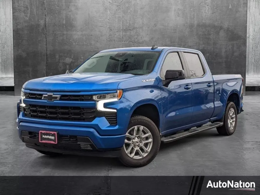 2024 Chevrolet Silverado 1500 RST photo 1