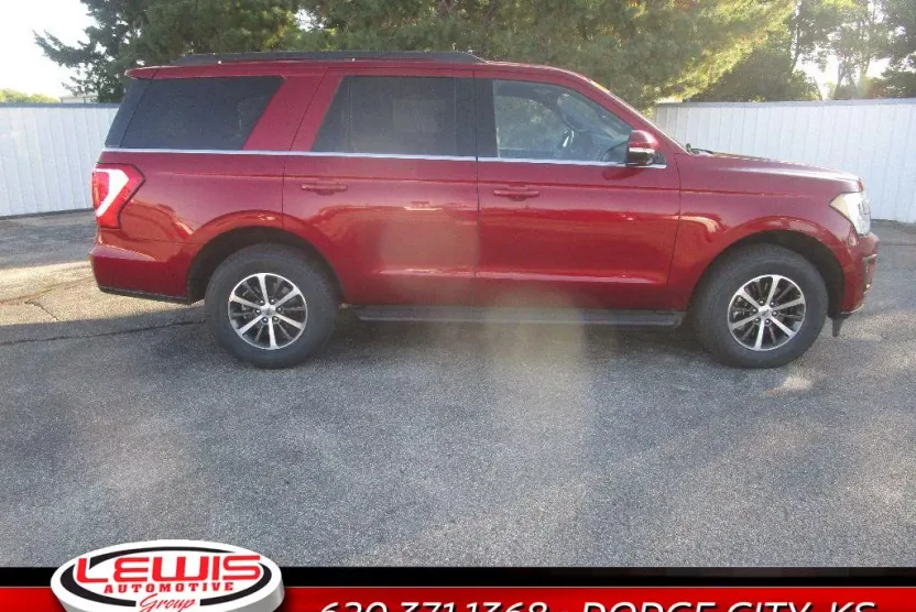 2019 Ford Expedition XLT photo 1