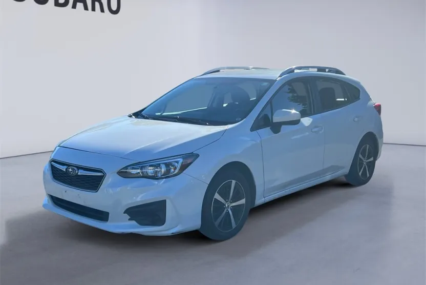 2019 Subaru Impreza 2.0i Premium photo 1