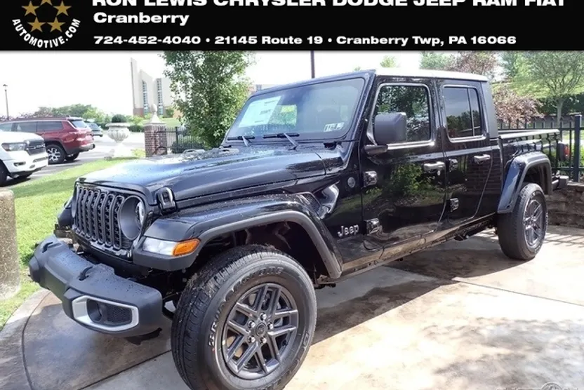 2025 Jeep Gladiator Sport S photo 1