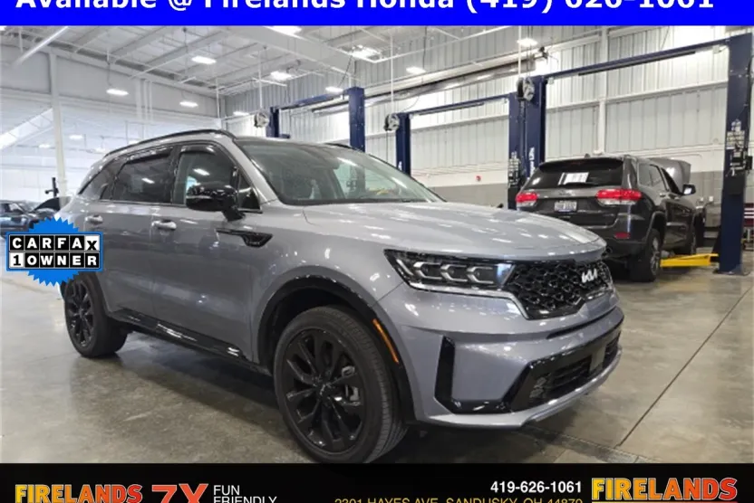 2023 Kia Sorento SX photo 1