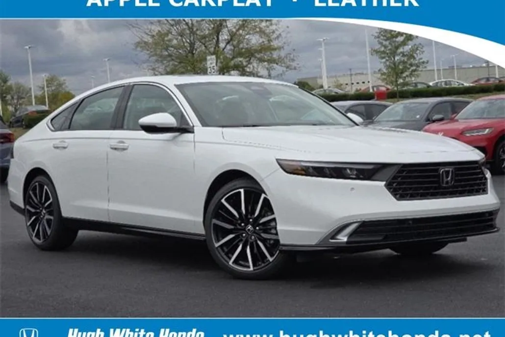 2025 Honda Accord Hybrid Touring photo 1