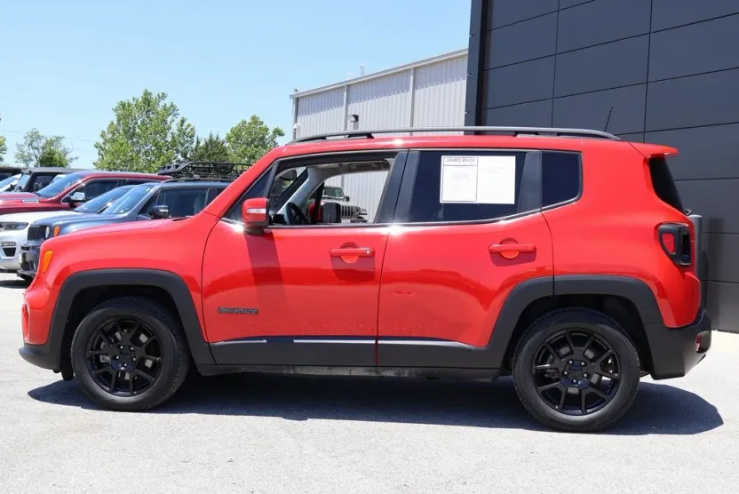 2020 Jeep Renegade Altitude photo 1