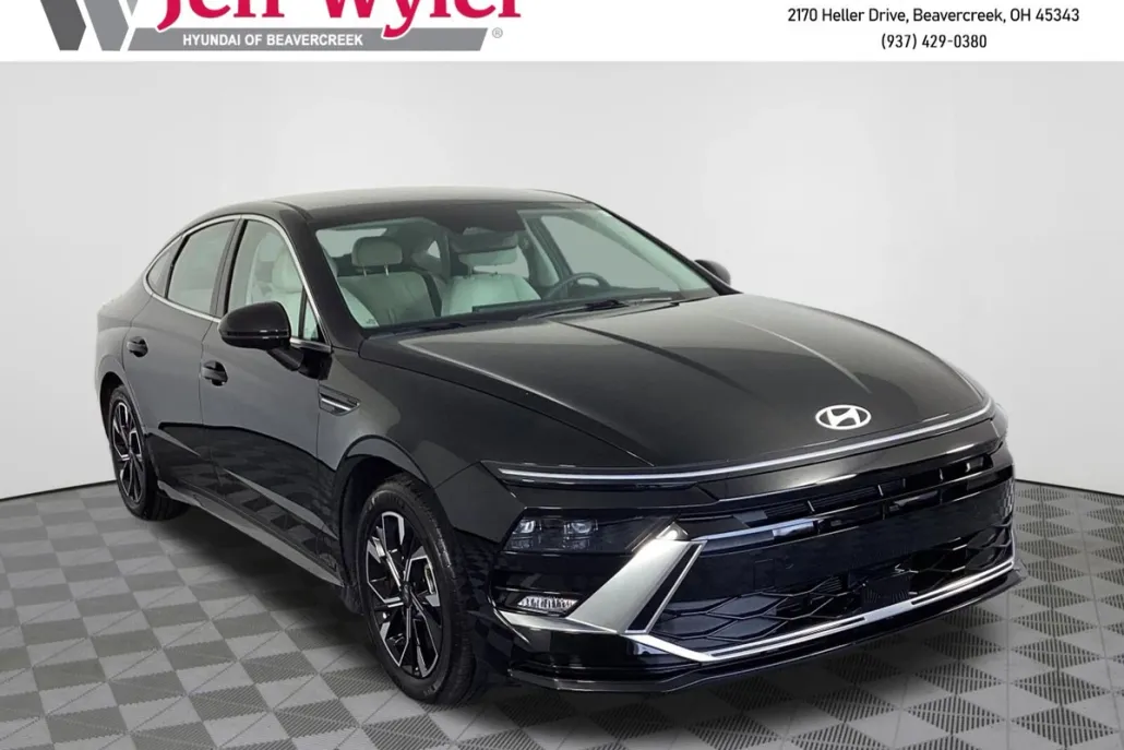 2024 Hyundai Sonata SEL photo 1