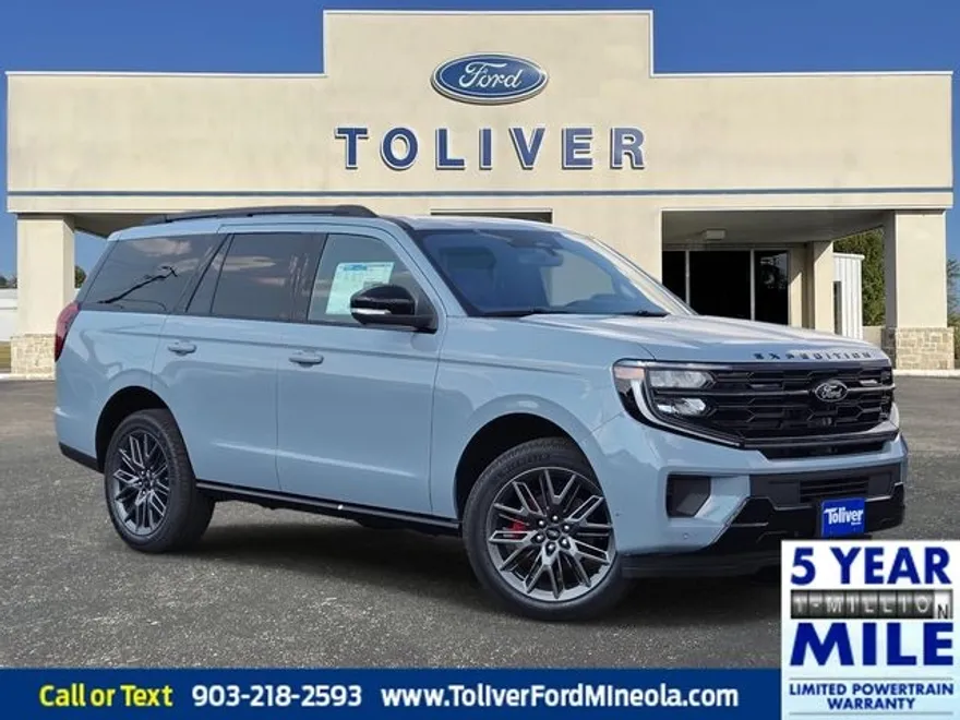 2025 Ford Expedition Platinum photo 1