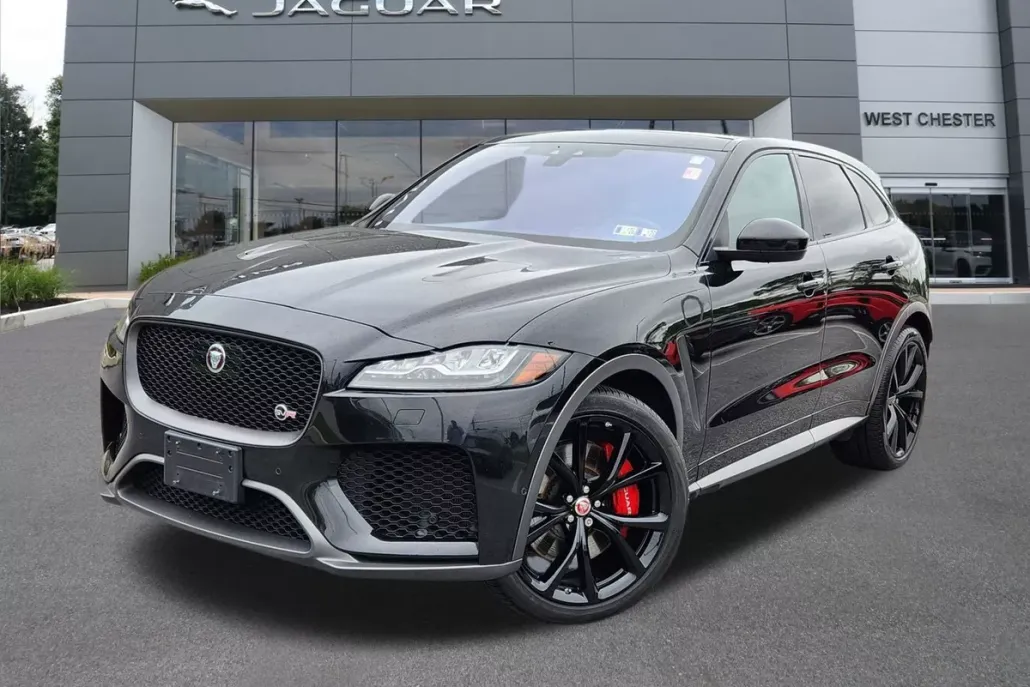 2019 Jaguar F-PACE SVR photo 1