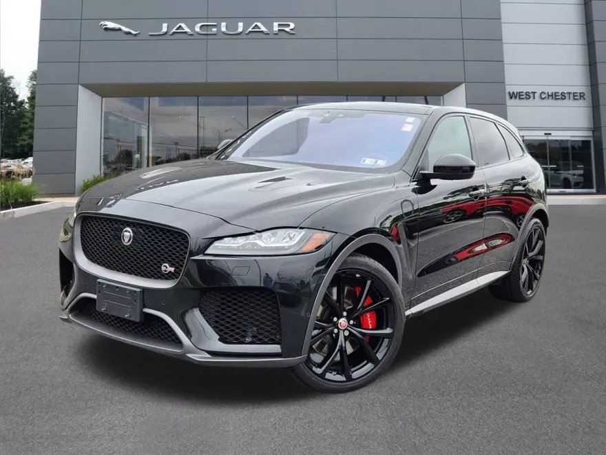2019 Jaguar F-PACE SVR photo 1
