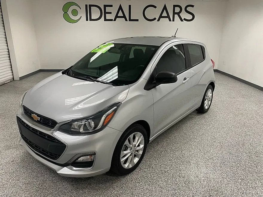 2019 Chevrolet Spark 1LT LT photo 1