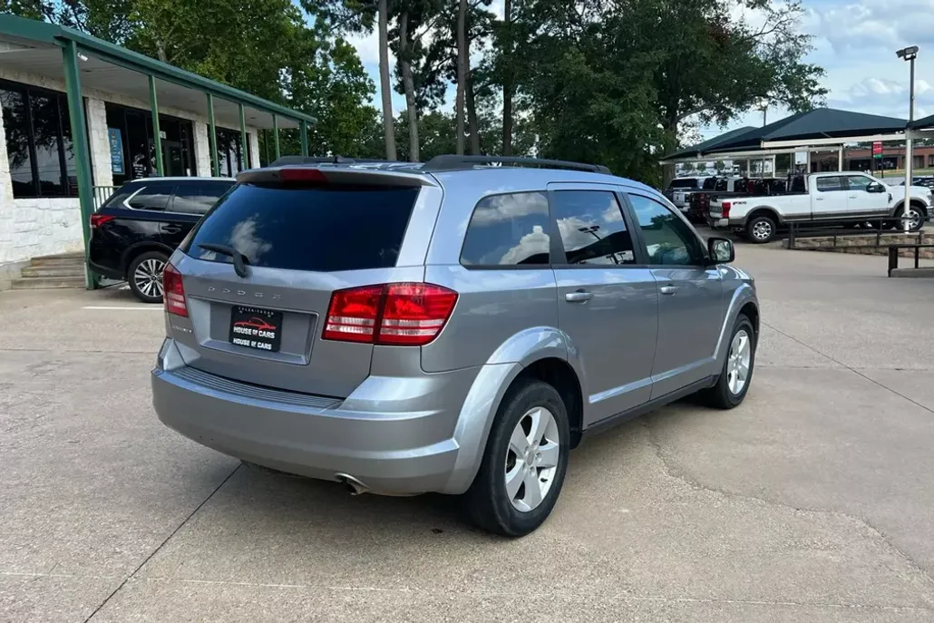 2017 Dodge Journey SE photo 1