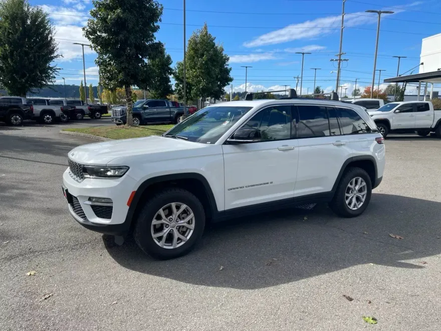 2022 Jeep Grand Cherokee Limited photo 1