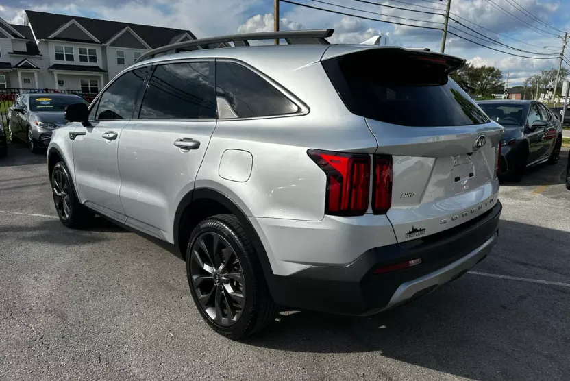 2021 Kia Sorento SX photo 1