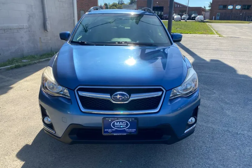 2017 Subaru Crosstrek 2.0i Premium photo 1