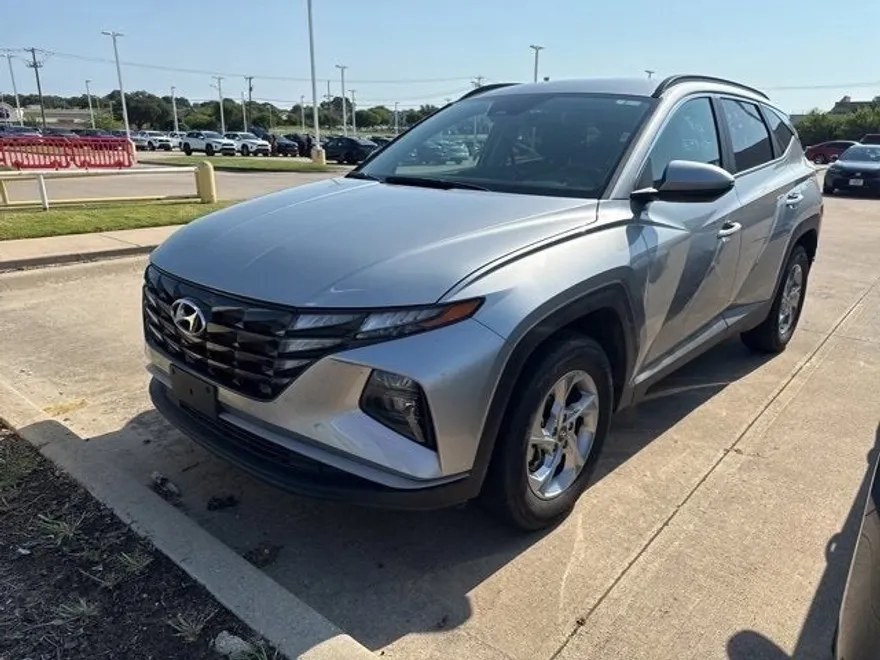 2024 Hyundai Tucson SEL photo 1