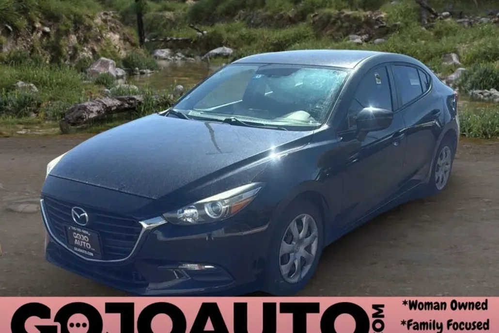 2017 Mazda Mazda3 Sport Sedan photo 1