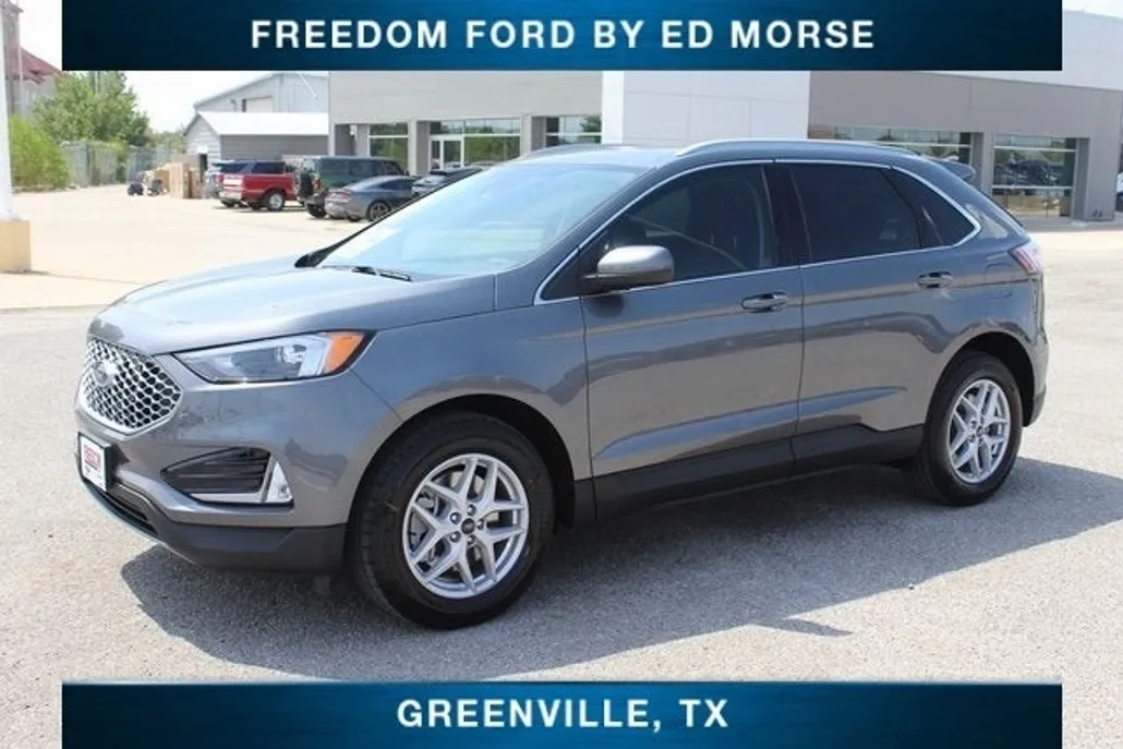2024 Ford Edge SEL photo 1