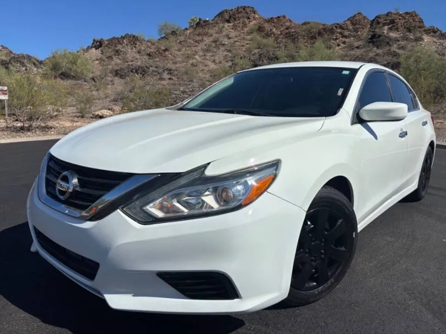 2018 Nissan Altima 2.5 S photo 1