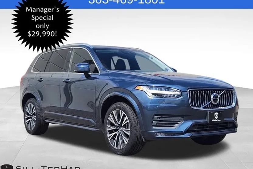 2021 Volvo XC90 T5 Momentum AWD photo 1