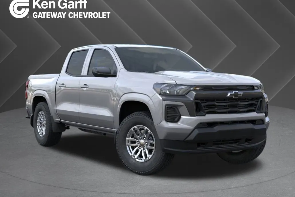 2026 Chevrolet Colorado LT photo 1
