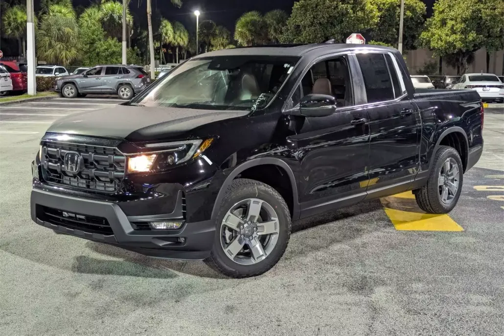 2025 Honda Ridgeline RTL photo 1