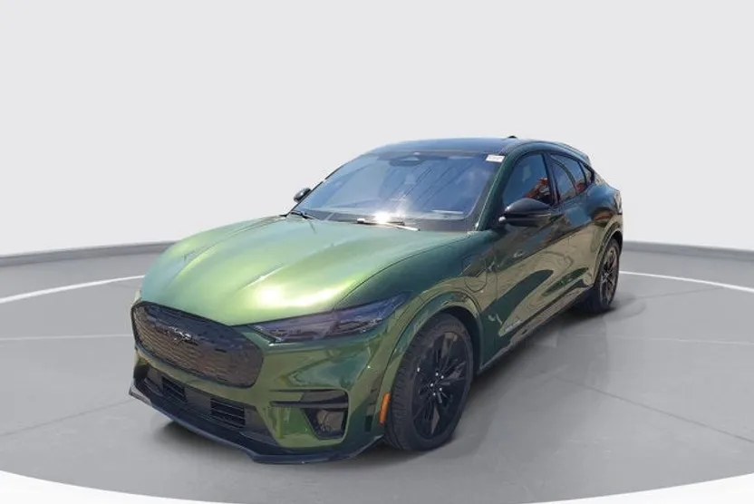 2025 Ford Mustang Mach-E GT photo 1