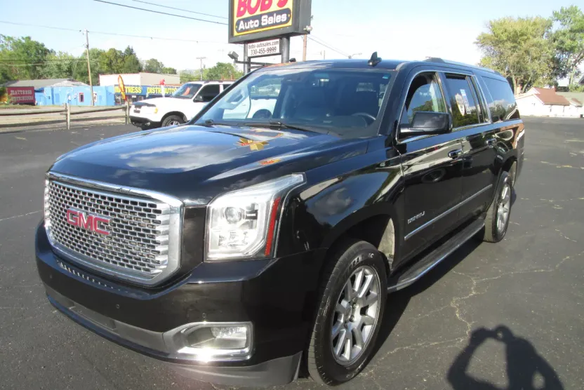 2015 Gmc Yukon Denali XL photo 1