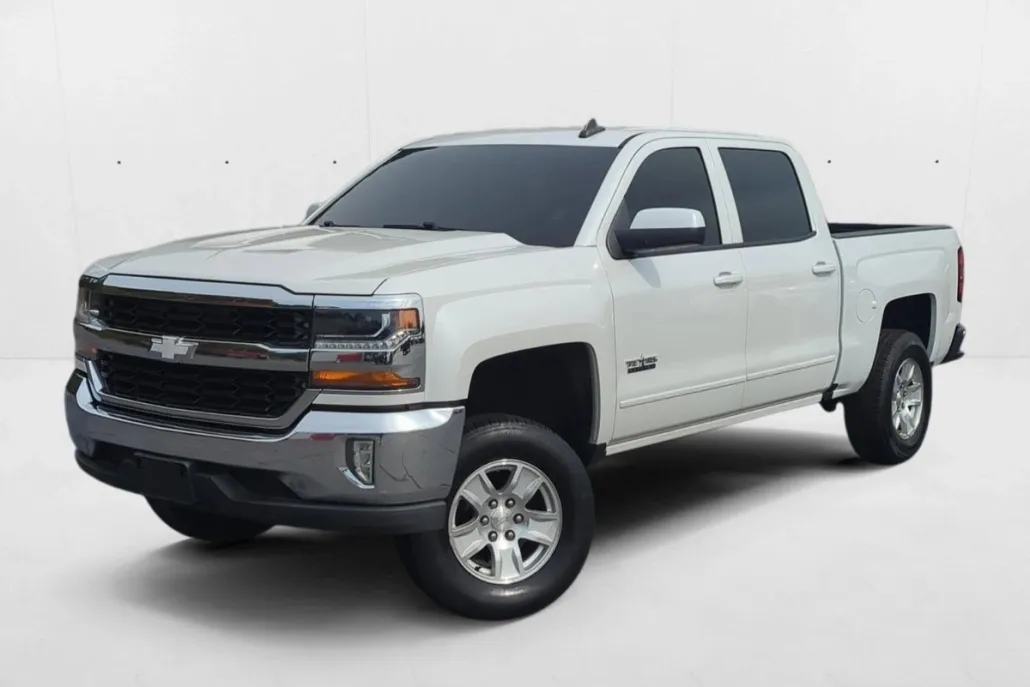 2017 Chevrolet Silverado 1500 photo 1