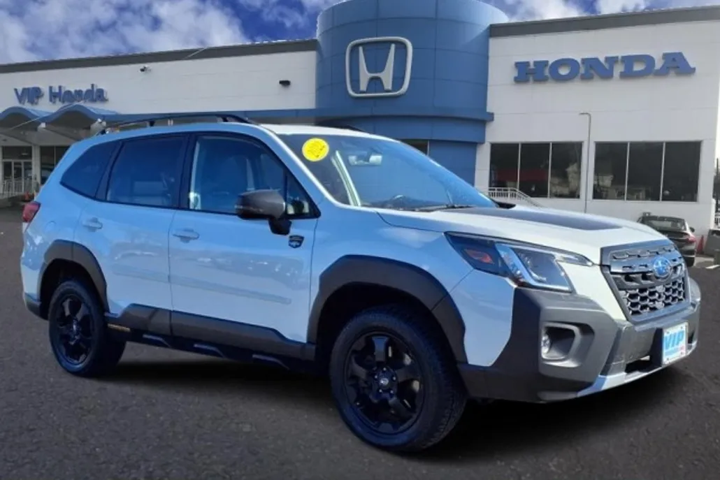 2022 Subaru Forester Wilderness photo 1