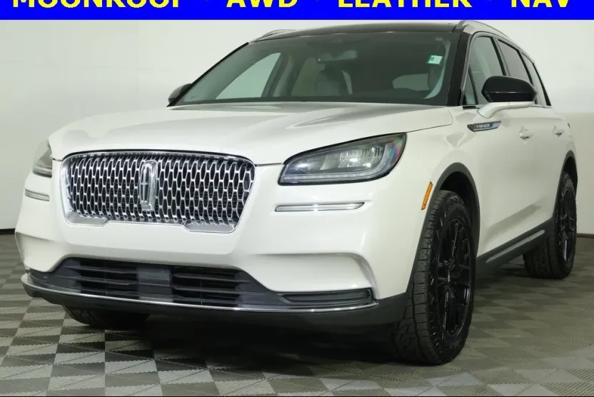 2021 Lincoln Corsair Standard photo 1