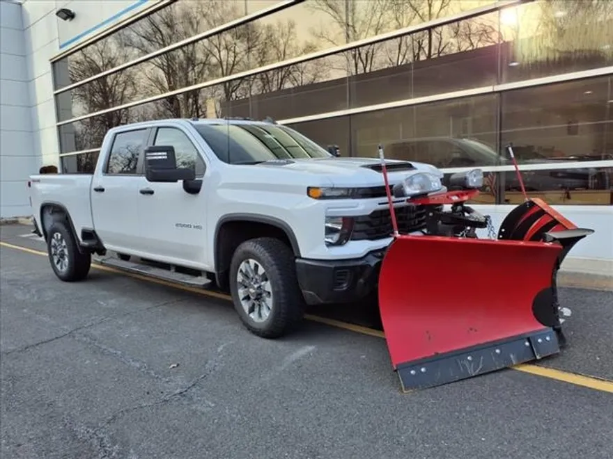 2025 Chevrolet Silverado 2500HD Custom photo 1