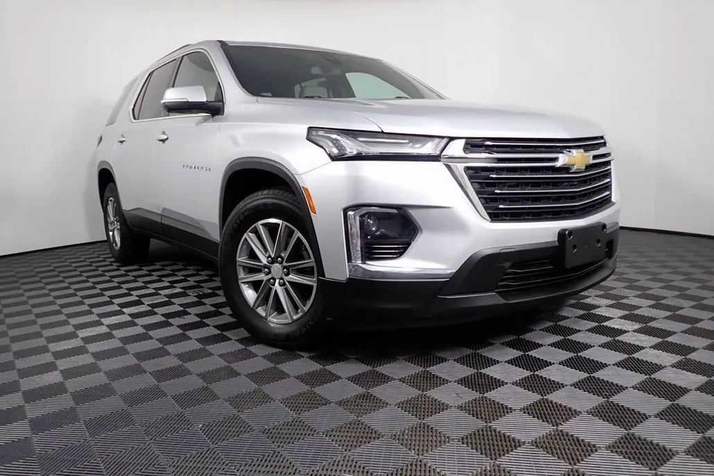 2022 Chevrolet Traverse Cloth photo 1
