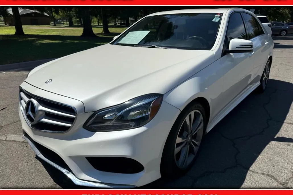 2015 Mercedes Benz E Sport Sedan photo 1
