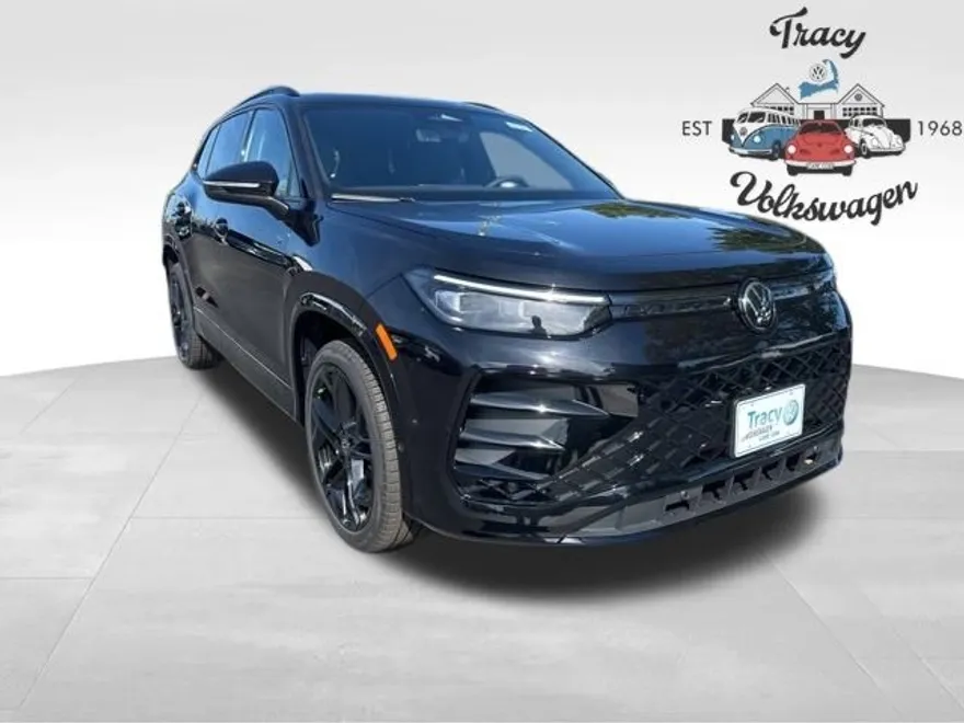 2025 Volkswagen Tiguan SE R-Line Black photo 1