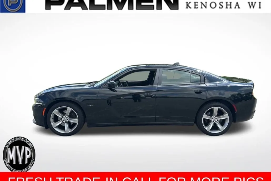 2016 Dodge Charger R/T photo 1