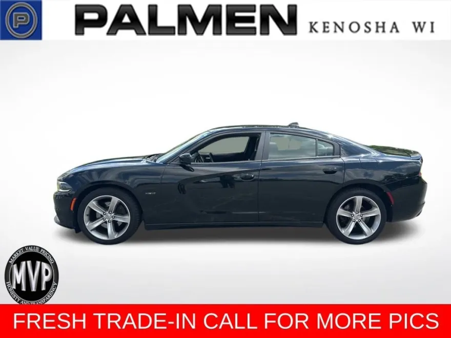 2016 Dodge Charger R/T photo 1