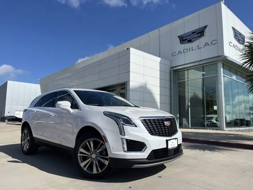 2025 Cadillac XT5 Premium Luxury photo 1