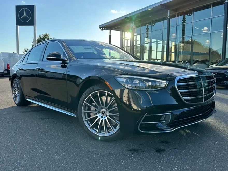 2026 Mercedes Benz S 580 4MATIC photo 1