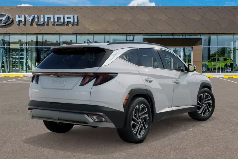 2026 Hyundai Tucson Hybrid Limited photo 1
