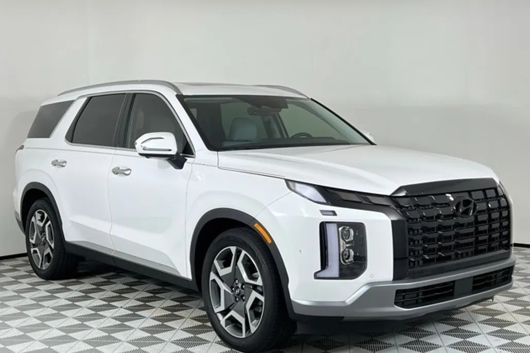2025 Hyundai Palisade SEL photo 1