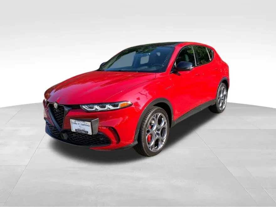 2024 Alfa Romeo Tonale Veloce photo 1