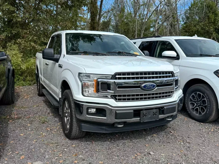 2019 Ford F-150 XLT photo 1