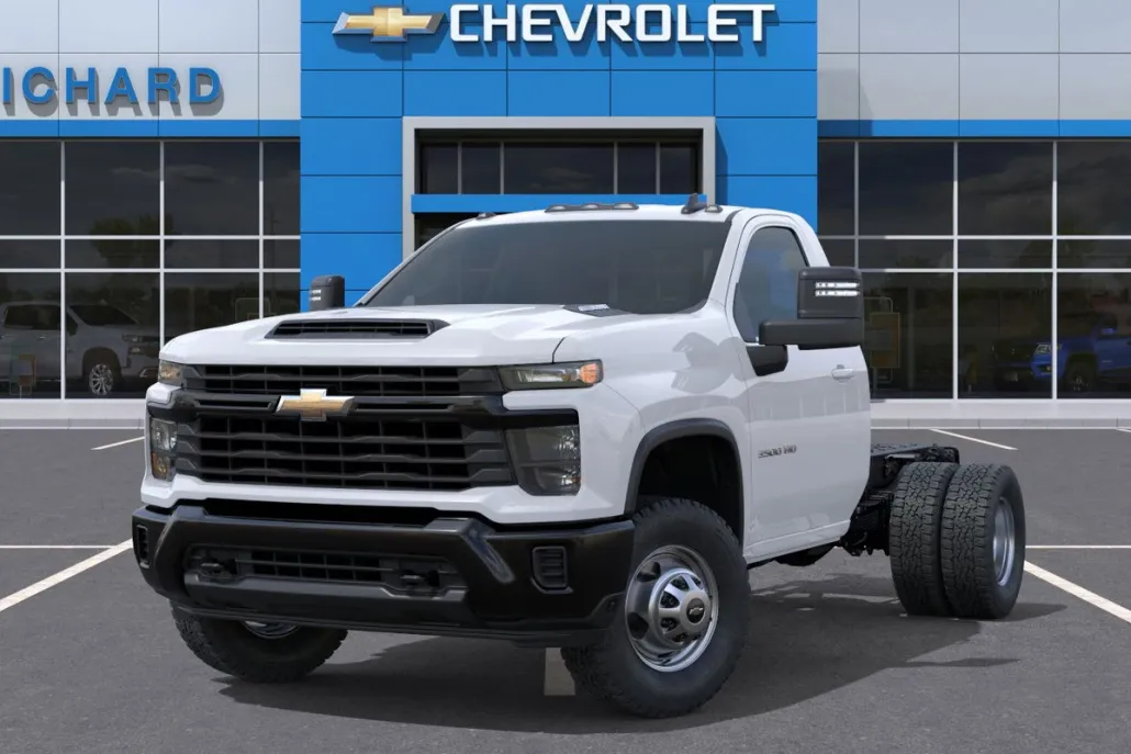 2025 Chevrolet Silverado 3500HD Work Truck photo 1