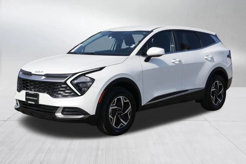 2023 Kia Sportage LX photo 1