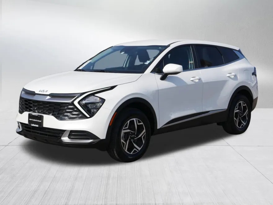 2023 Kia Sportage LX photo 1