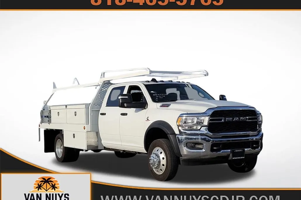 2024 Ram 4500 Tradesman SLT photo 1