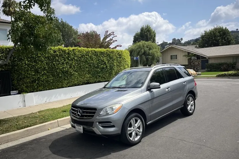 2015 Mercedes Benz ML 350 photo 1