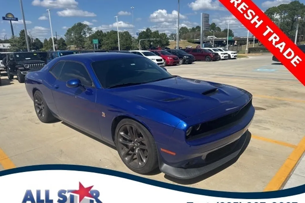 2021 Dodge Challenger R/T Scat Pack photo 1