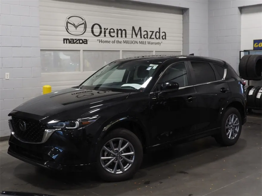 2025 Mazda CX-5 2.5 S Preferred photo 1