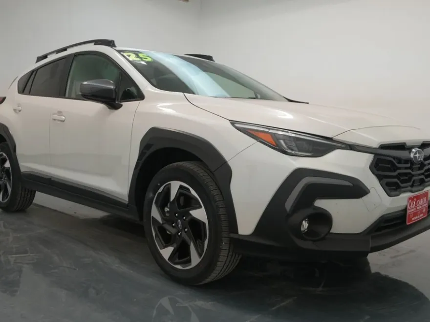 2025 Subaru Outback Limited photo 1