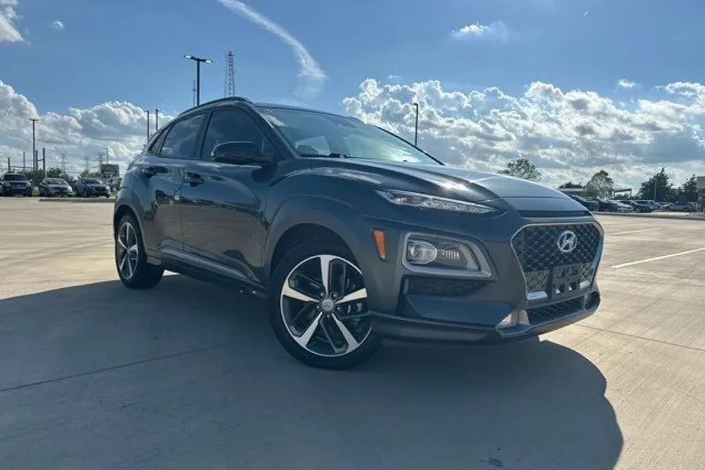 2021 Hyundai Kona Limited photo 1